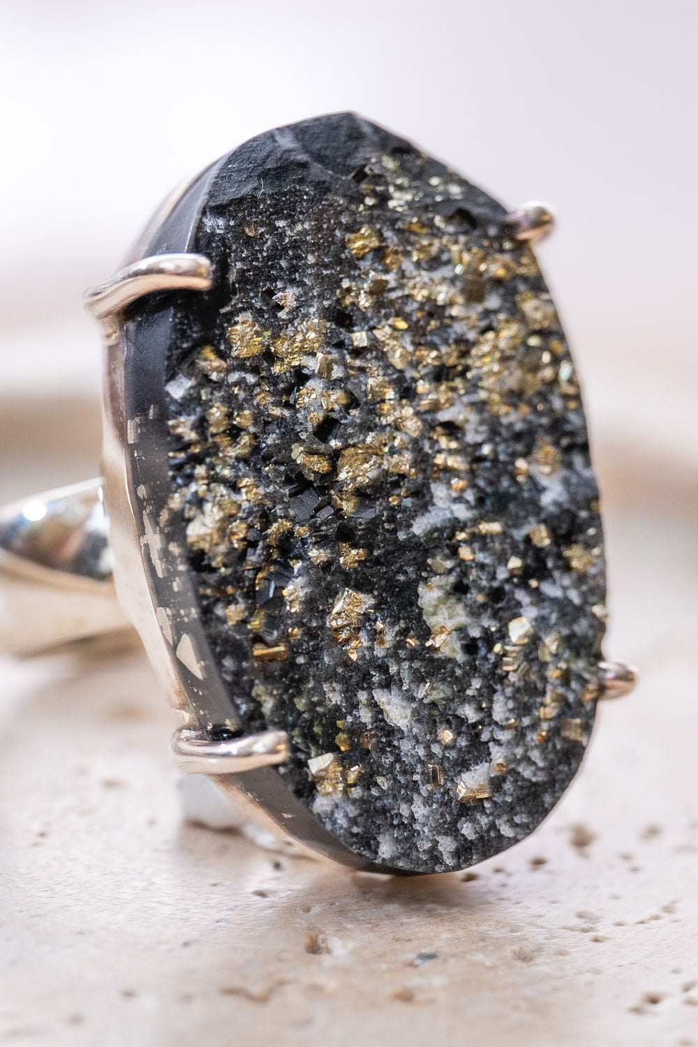 Pyrite（パイライト）天然石 リング指輪